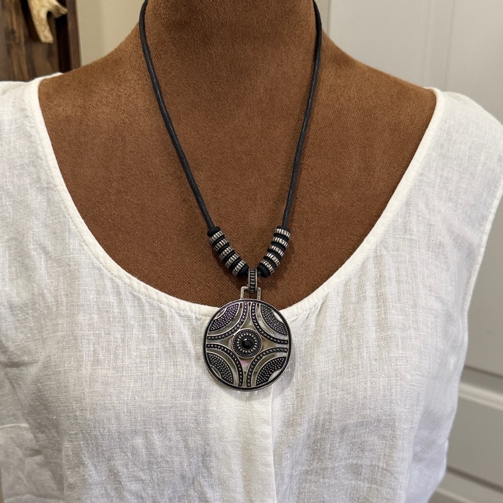 Chic Black and Silver Pendant Necklace with Matching Earrings